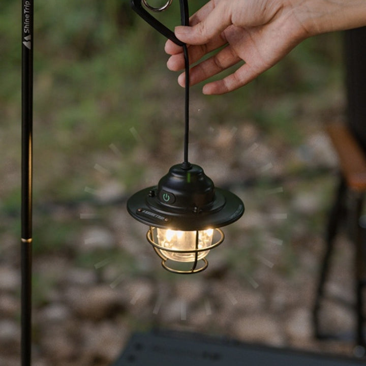 Shanqu Outdoor Camping Lantern – Pine Cone Chandelier Lamp