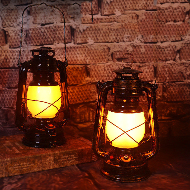 Retro Horse Outdoor Camping Kerosene Lantern