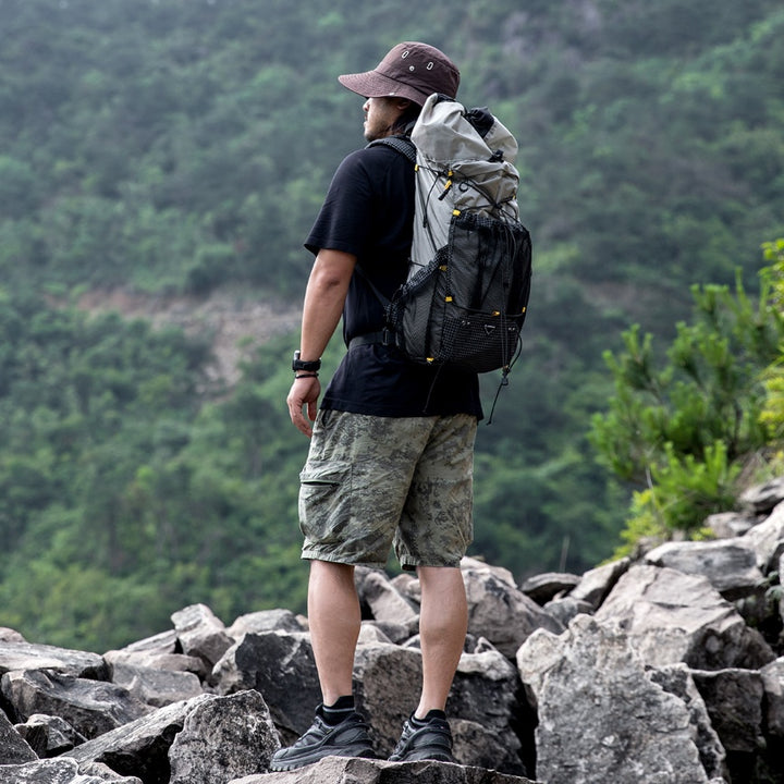 35L Large Capacity Outdoor Mountaineering Backpack